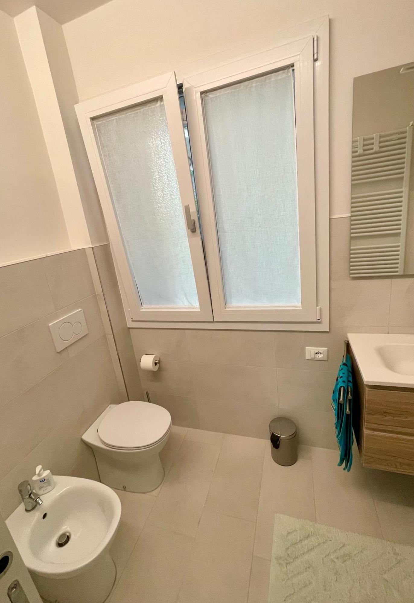 Ferienwohnung Anita'S House-Abitazione A Pochi Passi Dal Centro Pesaro Exterior foto